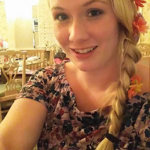 Meet your Posher, Kristin